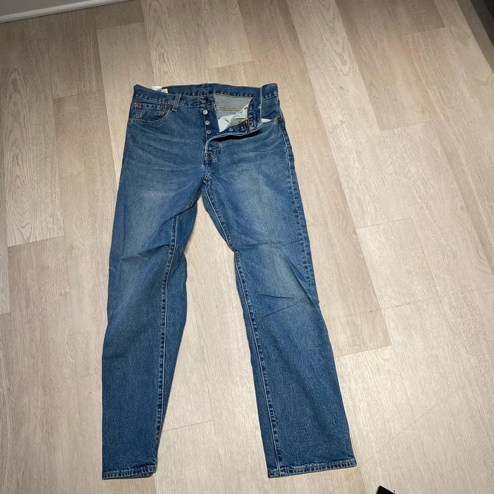 Men’s Levi’s 501 ‘93s size 32x32 Button Fly
